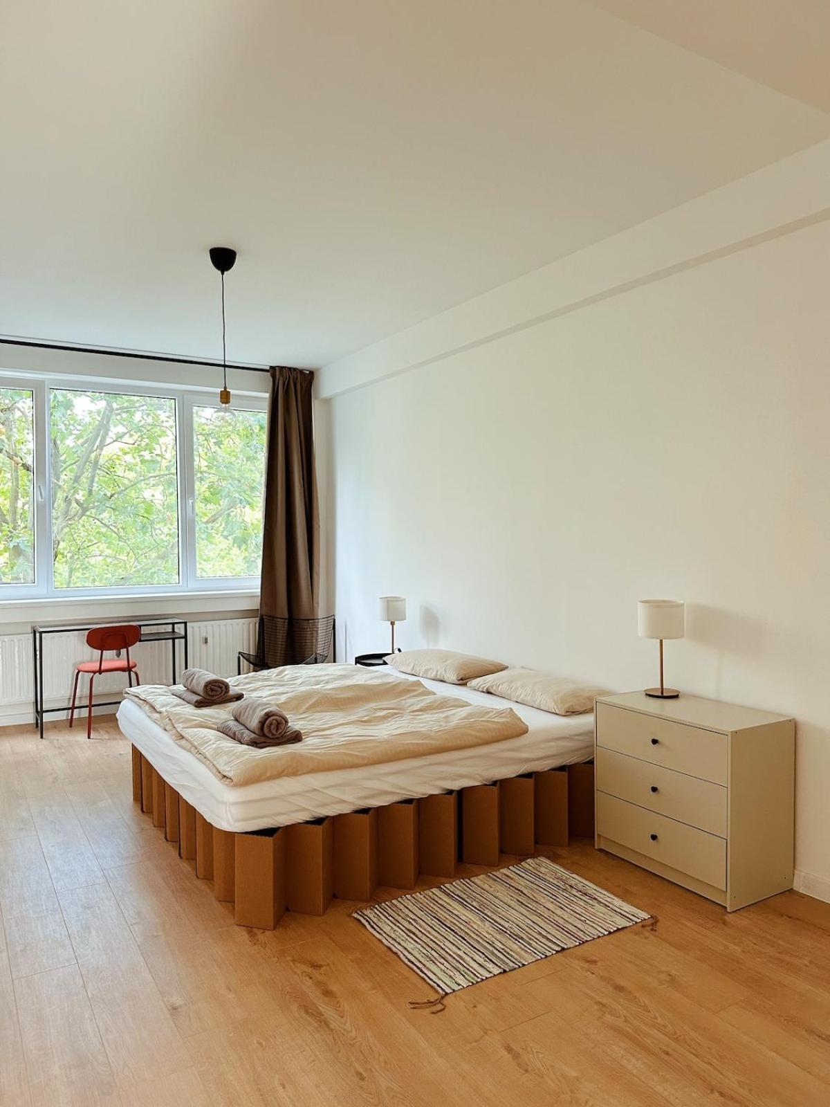 Appartement Helles Elegantes Zimmer In Berlin-schoeneberg 3